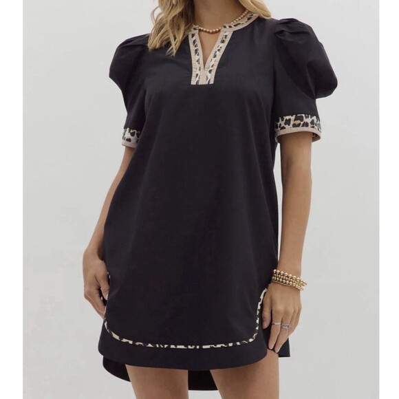 Entro Dresses & Skirts - Entro Dress Women’s Puff Short Sleeve Black Cheetah Print Med Mini Meryl Pockets